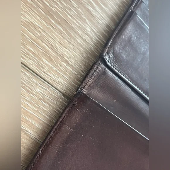 Vintage COACH Leather Tri Fold Brown Wallet neutral chic leather - Picture 9 of 13